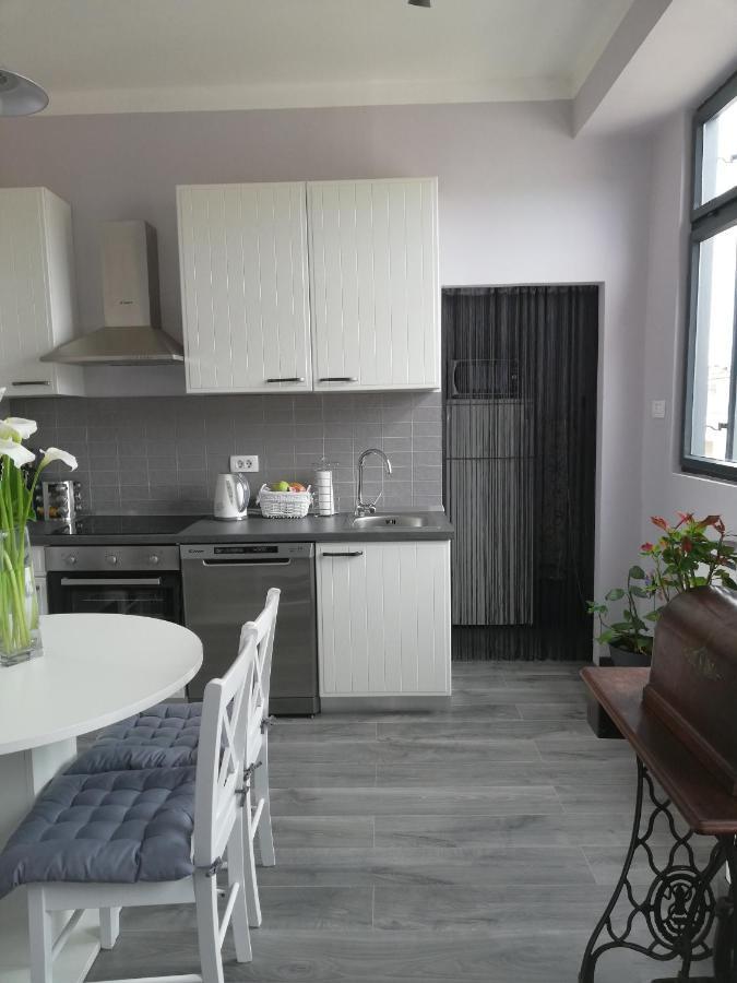 Ferienwohnung Gray Pearl Pula Exterior foto